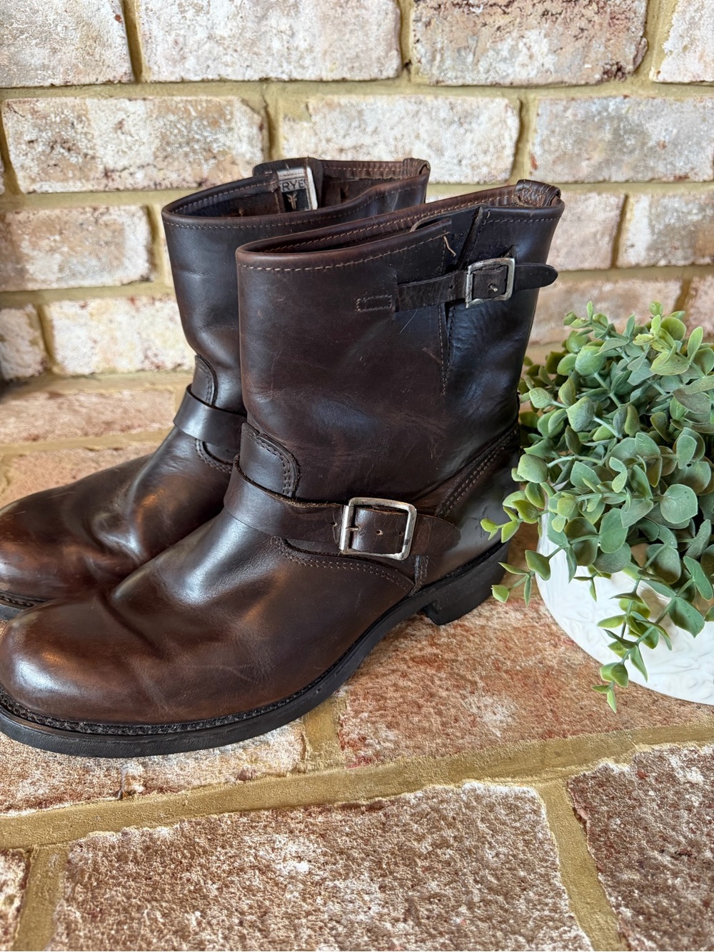 Frye | Men's Brown Leather Engineer Boots